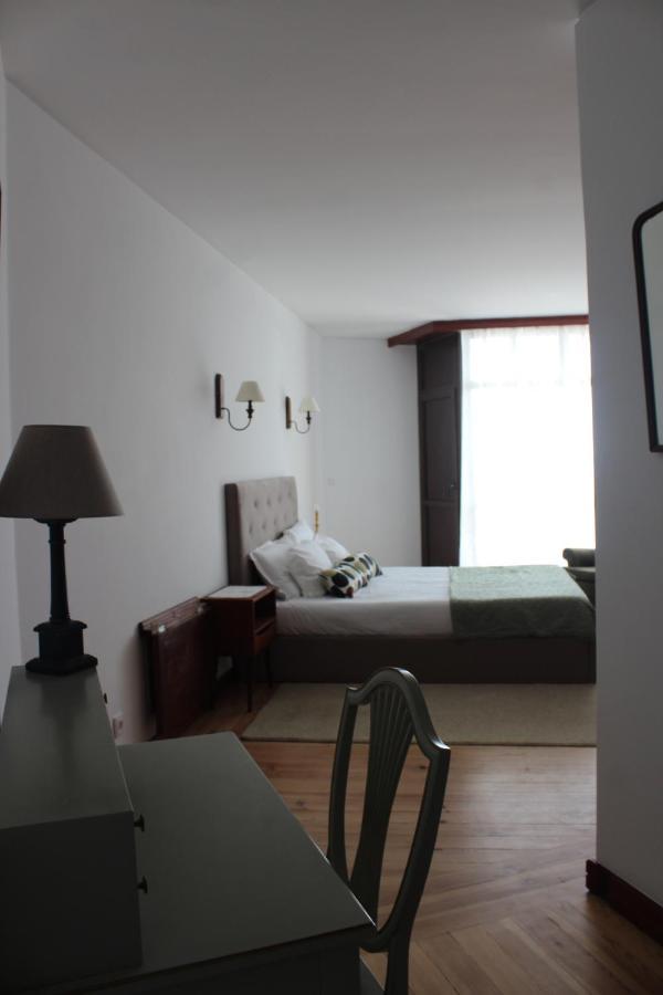 Boutique Inn & Restaurant - Casa Dos Suecos Фигейра да Фош Екстериор снимка