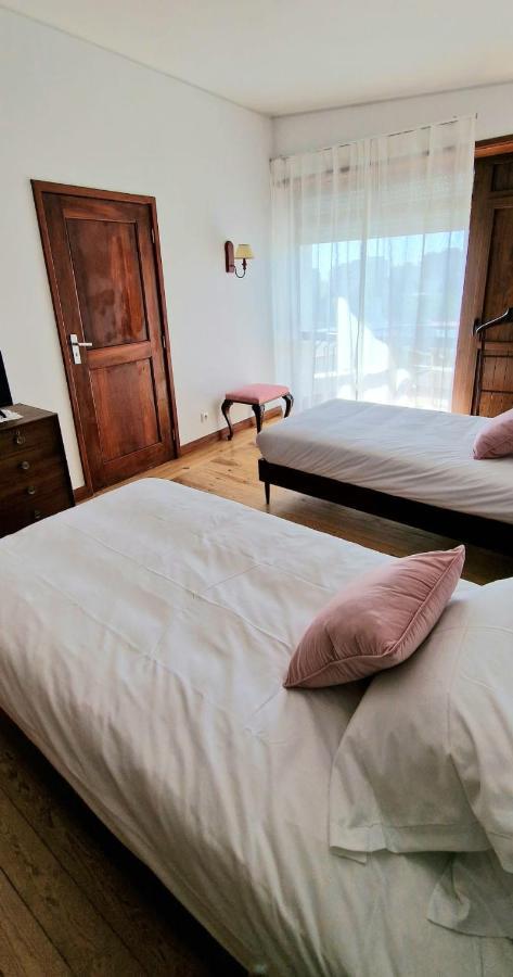 Boutique Inn & Restaurant - Casa Dos Suecos Фигейра да Фош Екстериор снимка