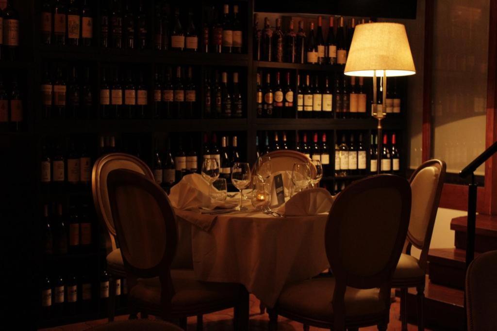 Boutique Inn & Restaurant - Casa Dos Suecos Фигейра да Фош Екстериор снимка