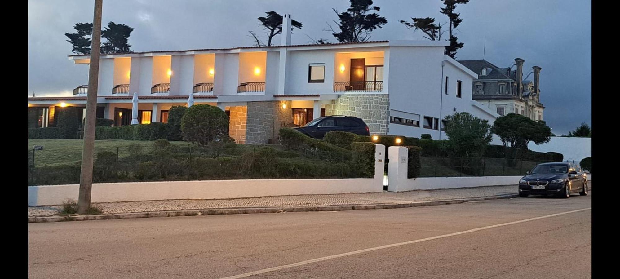 Boutique Inn & Restaurant - Casa Dos Suecos Фигейра да Фош Екстериор снимка