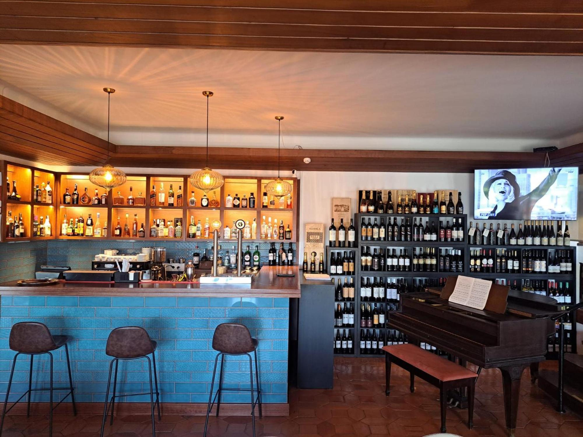 Boutique Inn & Restaurant - Casa Dos Suecos Фигейра да Фош Екстериор снимка